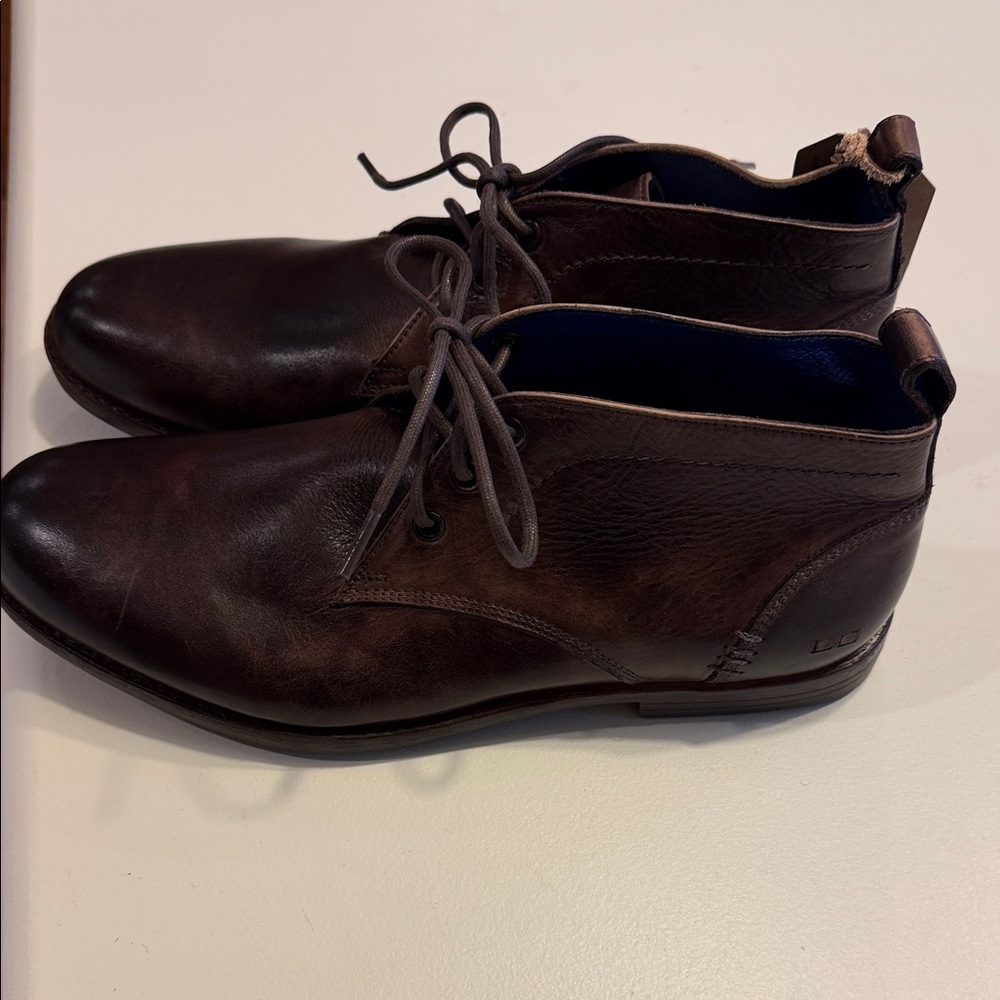 Bed Stu Men's Dark Brown Chukka Boots Sz 10.5.  NWOB. Box34